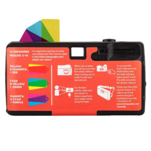 Camara Simple Use con flash + rollo color Lomochrome Metropolis ISO 400, 27 exp.