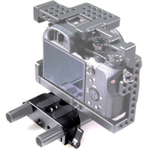 Placa base compacta SmallRig 1674 para rieles de 15mm