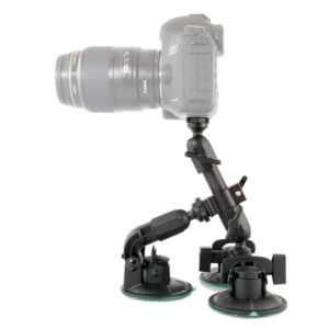 Soporte de ventosa triple Delkin Devices Fat Gecko para camaras DSLR de hasta 12 libras