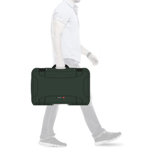 Maleta rígida con ruedas Nanuk 935 Carry-on con organizador y divisores - Oliva, 28.5 litros