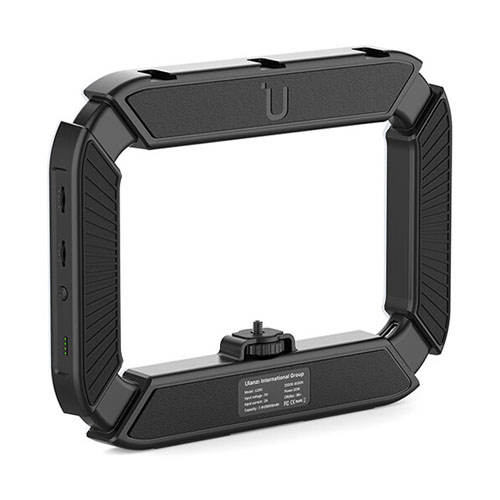 SKU2814 - Foto 1 Jaula Universal con luz led incorporada Ulanzi U200 (2245)